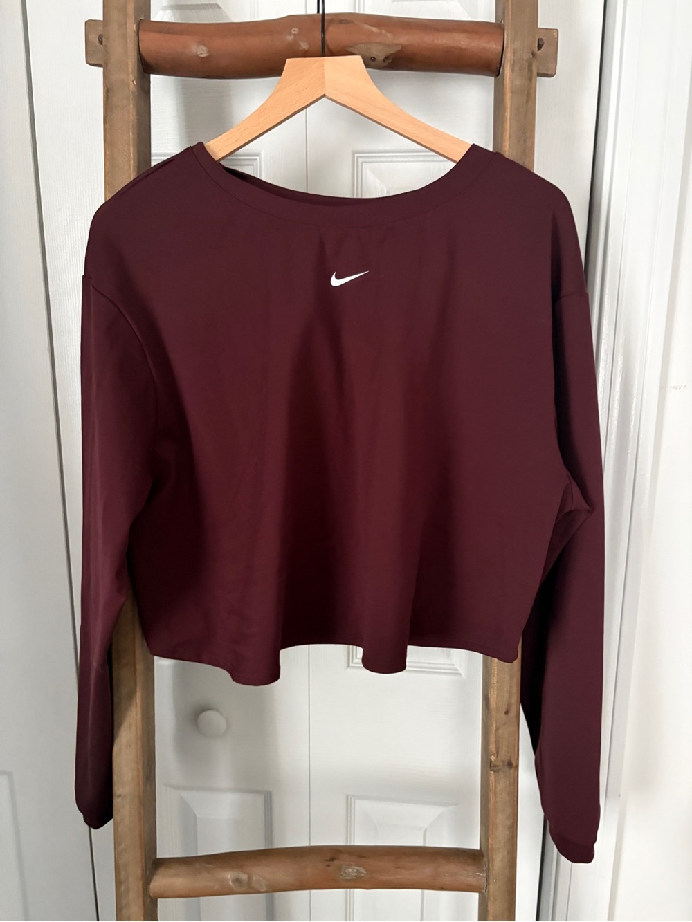 Nike Women's Burgundy Cropped Long-Sleeve Open-Back Sweatshirt